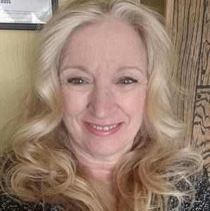 Meet your Posher, Sharon